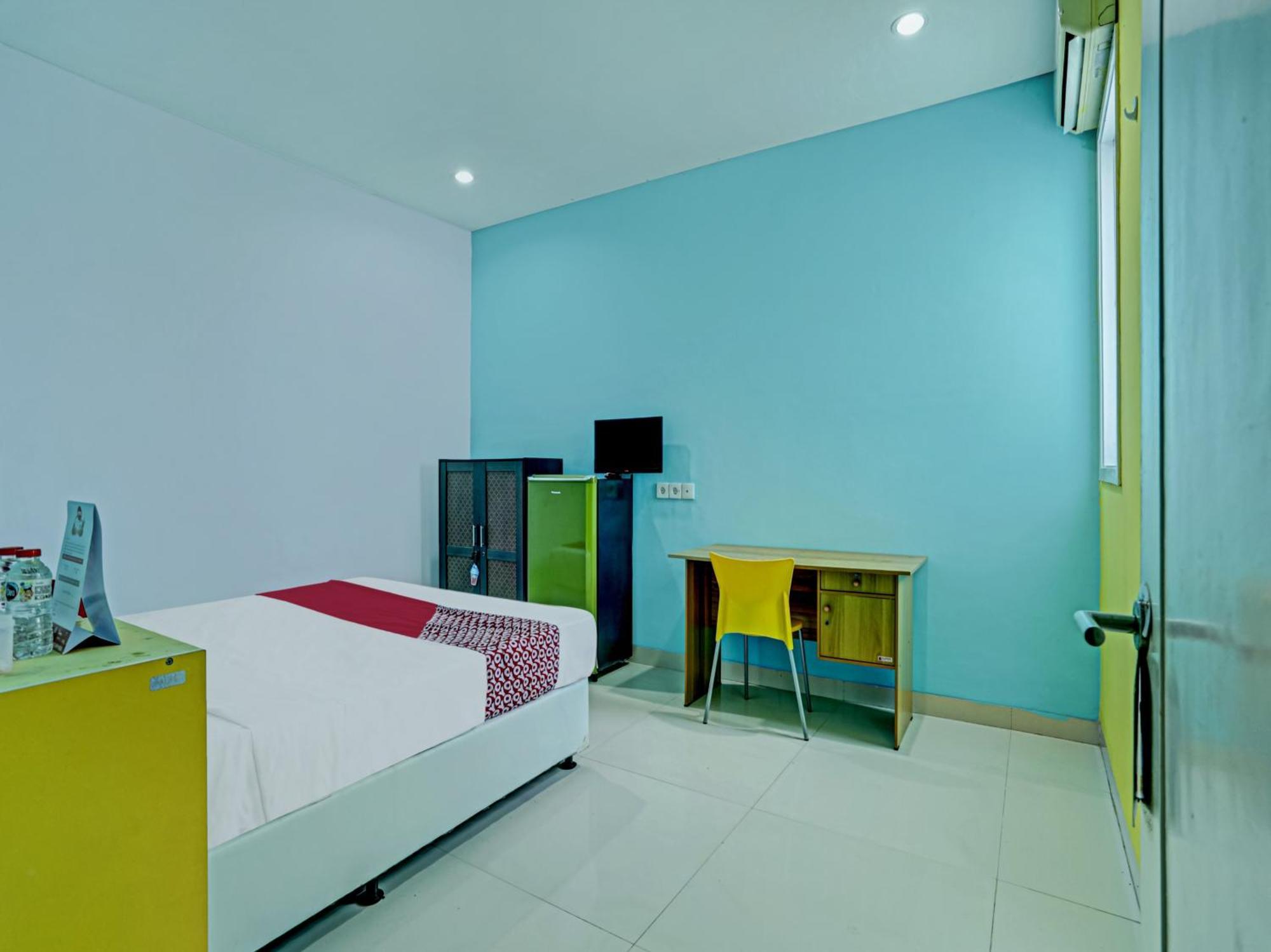 Oyo 3856 Tizta Suites Bali サヌール エクステリア 写真
